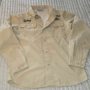 💜5 for $10💜 Columbia Boys shirt size large